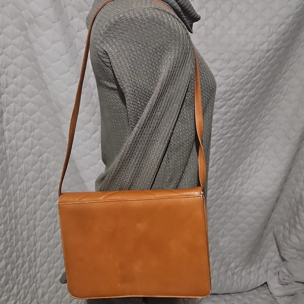 Timeless Classic Quilted Chevron Leather Shoulder Bag - Picture 10 of 11